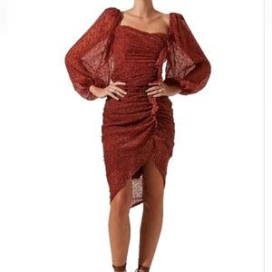 NWT$148 ASTR The Label Athens Ruched Midi  Dress Size: M